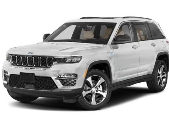 JEEP GRAND CHEROKEE 2023 1C4RJYB68PC580059 image
